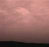 Облака над горизонтом Марса 
 (6кб)